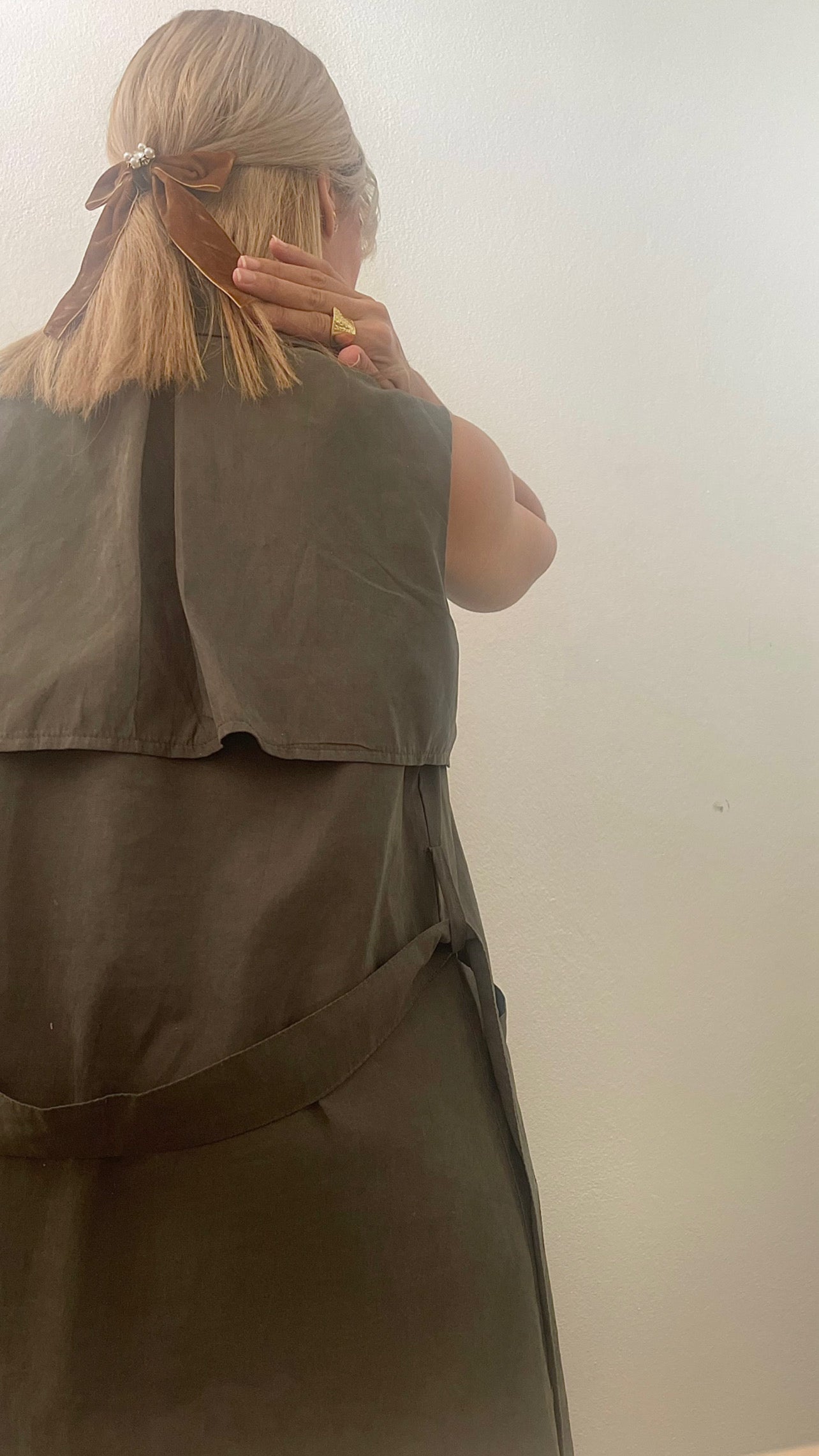 Ocre Velvet Le Bow Barrette