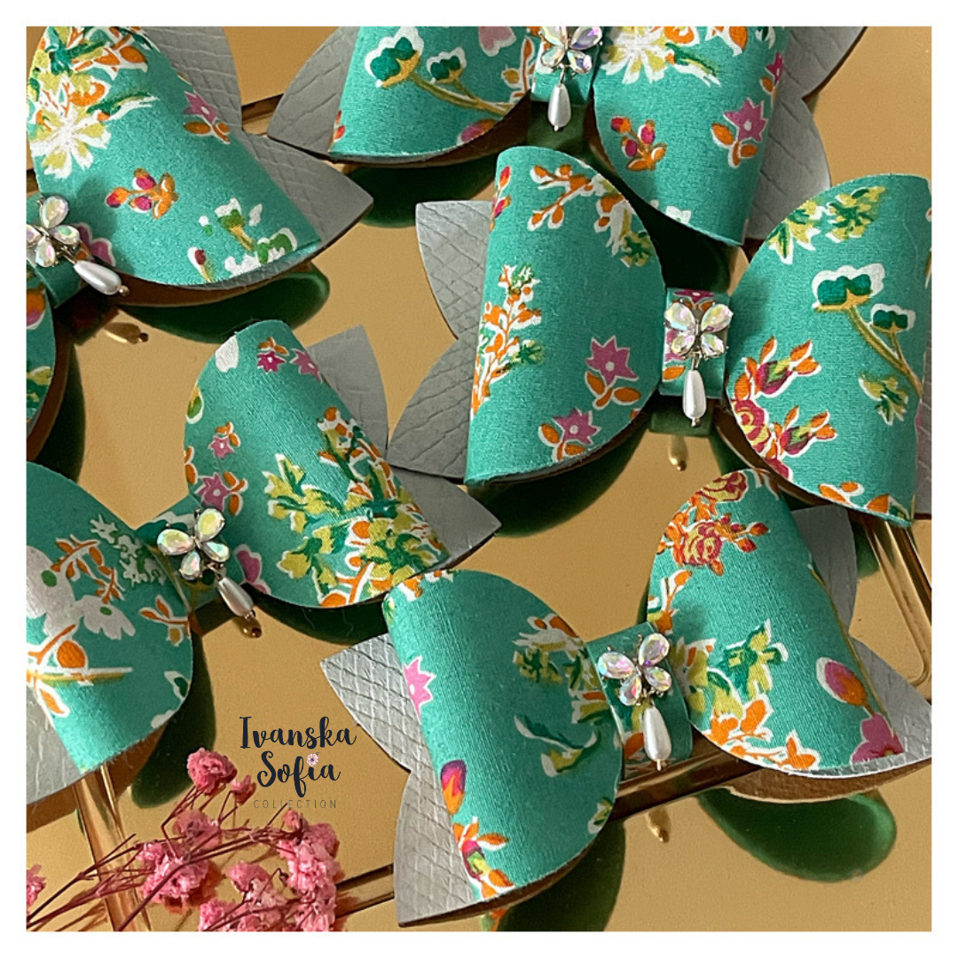 Cottagely Posey Classic Bijou Bow Clip